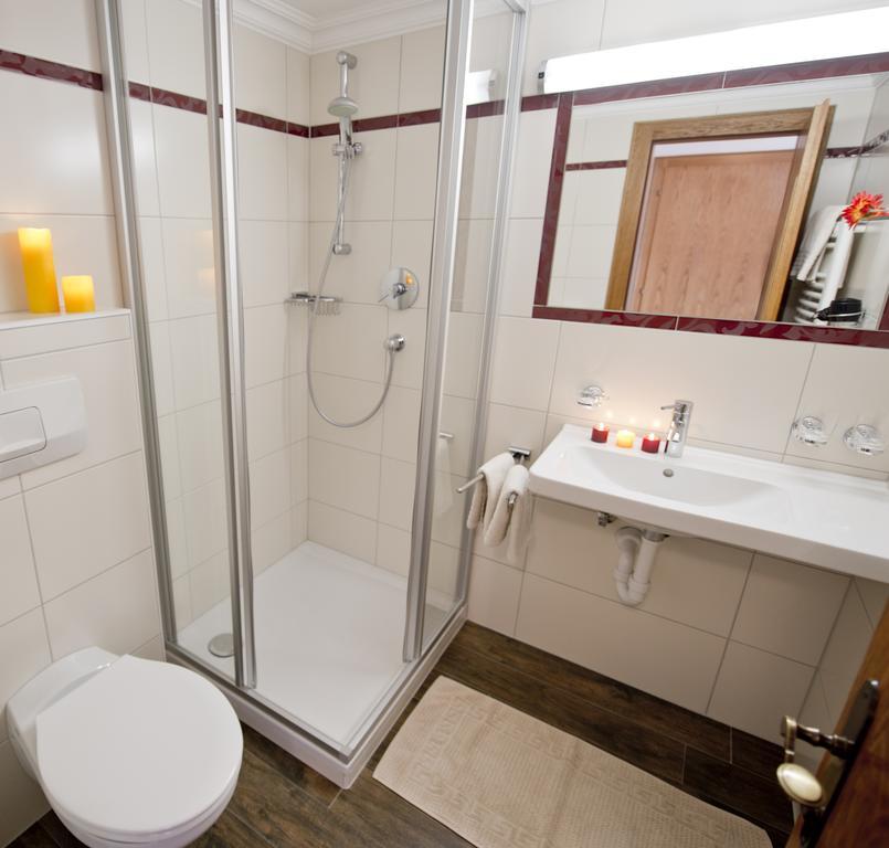 Gaestehaus Bergruh Тукс Номер фото